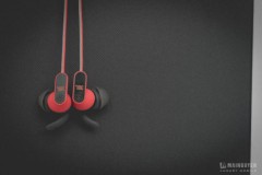 Khui hộp JBL Reflect Aware - Hoàn thiện tốt, đeo rất thoải mái, có chống ồn