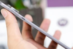 Moto Z về Việt Nam giá 16 triệu đồng mỏng chỉ 5,2mm