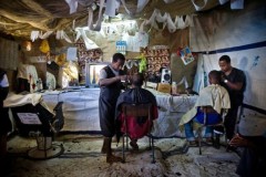 Nhà tù chưa từng có vượt ngục, tù nhân được thả cũng không muốn ra tù