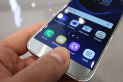 Samsung Galaxy S8 sẽ dùng cảm biến vân tay "cây nhà lá vườn"
