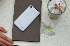 Smartphone chất lượng Nhật Bản giá 990.000 đồng