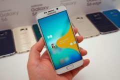 Tại sao mỗi chiếc smartphone lại có đến 2 cách nhận cuộc gọi