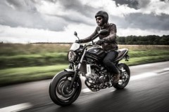 Suzuki SV650 Scrambler 2017 - Mô tô hoài cổ mới, giá từ 195 triệu Đồng