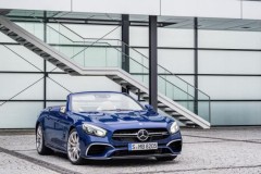 Mercedes-Benz SL thế hệ mới sẽ có bốn chỗ ngồi