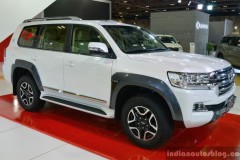 Vén màn Toyota Land Cruiser TRD 2017 mạnh 362 mã lực