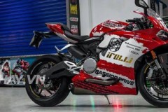 Ducati 959 Panigale lột xác tại Sài Gòn