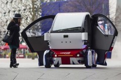 Xe hơi robot sắp chạy đầy đường