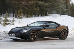 "Hàng hot" Aston Martin DB11 Volante sẽ có đợt giao hàng đầu tiên vào mùa xuân 2018