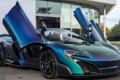 Ngắm nhìn dàn áo chuyển màu độc đáo của McLaren 675LT Spider