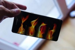 Cả Note 7 và Yoga Book đều lọt top thiết bị tệ nhất năm 2016