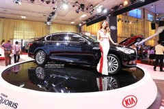 Chi tiết Kia Quoris - anh cả nhà K-Series "mơ" cạnh tranh Mercedes S-Class tại Việt Nam