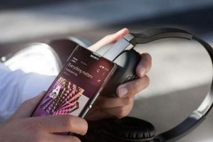 Chuyển dữ liệu kh&#244;ng d&#226;y giữa m&#225;y t&#237;nh với mọi smartphone