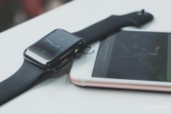 Khui hộp Apple Watch Gen 2 Stainless Steel 42 mm - Nhanh hơn, mạnh hơn, chống nước tốt hơn