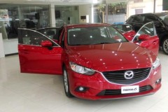 Những mẫu xe đại hạ giá dịp cuối năm