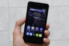 Smartphone thương hiệu Việt giảm gi&#225; sốc c&#242;n dưới 600 ng&#224;n