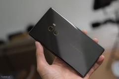 Trên tay Xiaomi Mi Mix bản mạ vàng đặc biệt tại Việt Nam