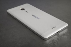 Xuất hiện ảnh mặt trước của smartphone Nokia E1, rất giống với hình render trước đây