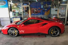 Ferrari 488 GTB trong bodykit NovitecRosso tái xuất đường phố với pô Novitec