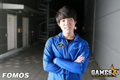 [LMHT] SKT Peanut bị Longzhu Crash “dọa” đánh bại
