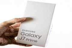 Cận cảnh Samsung Galaxy J7 Prime màu hồng