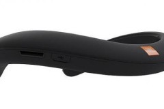 [CES 2017] Harman ra mắt dòng loa di động đeo cổ JBL Soundgear