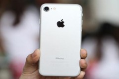 iPhone 7 bán chậm, Apple giảm lượng sản xuất