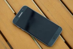 Galaxy A3 v&#224; A5 2017: Smartphone thời thượng, gi&#225; tầm trung