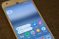 Google đang &#233;p c&#225;c &#244;ng lớn smartphone chơi theo luật ri&#234;ng