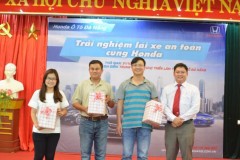Honda Việt Nam tuyên dương 7 đại lý ôtô tích cực đào tạo lái xe an toàn