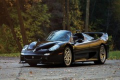 Lý do chiếc xe F50 là siêu xe đua mạnh mẽ nhất "mọi thời đại" của Ferrari