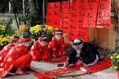 Tết ng&#224;y nay - Tết của c&#244;ng nghệ, kh&#225;c nhiều lắm với Tết xưa