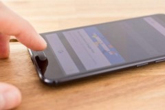 X&#224;i smartphone nhưng sợ hư ph&#237;m cứng? H&#227;y thử những c&#225;ch sau