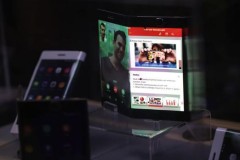 Xiaomi cũng tham gia cuộc chiến smartphone màn hình uốn dẻo?