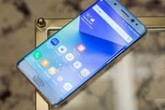 Samsung ra mắt nhiều điện thoại gấp 10 lần Apple trong 2016