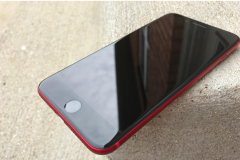 Độ iPhone 7 màu đỏ: Độc - đẹp – đắt