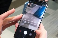 Camera Galaxy S8 tự nhắc người dùng làm sạch ống kính