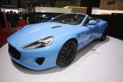 Chi tiết siêu mui trần Kahn Vengeance Volante tại Geneva 2017