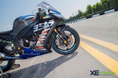 Kawasaki ZX10R độ thể thao ấn tượng của biker Sài Thành
