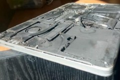 MacBook Pro của Apple phát nổ nguyên nhân có thể do pin