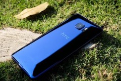 HTC U Ultra Sapphire: Bền để làm gì, cạnh tranh với ai?
