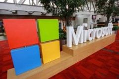 Microsoft sẽ tạm biệt mảng smartphone vì những yếu tố này