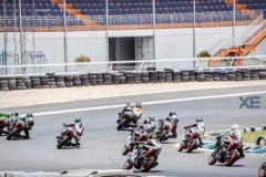 Những xe đua KTM RC390 tranh tài quyết liệt ở Bình Dương