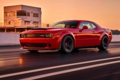 Ra mắt Dodge Challenger SRT Demon 2018 - “Vua” mới xe cơ bắp Mỹ