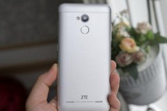 Smartphone thương hiệu lớn trang bị vân tay 1 chạm rẻ nhất