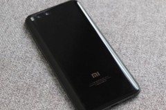 Xiaomi Mi 6 đầu tiên về VN: Camera kép, RAM 6GB