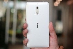 Vừa xuất hiện, Nokia 6 màu bạc đã khiến các tín đồ công nghệ phải “xuýt xoa”