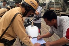 Muốn đăng ký sở hữu ô tô, phải có tài khoản ngân hàng?