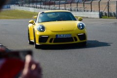 Porsche 911 GT3 mới xô đổ mọi kỷ lục trong quá khứ