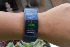 Samsung đăng ký bằng sáng chế về smartwatch có camera và tablet màn hình uống dẻo