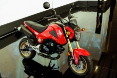 So sánh Honda MSX 125 bản nâng cấp nhẹ 2017 và MSX 125 cũ